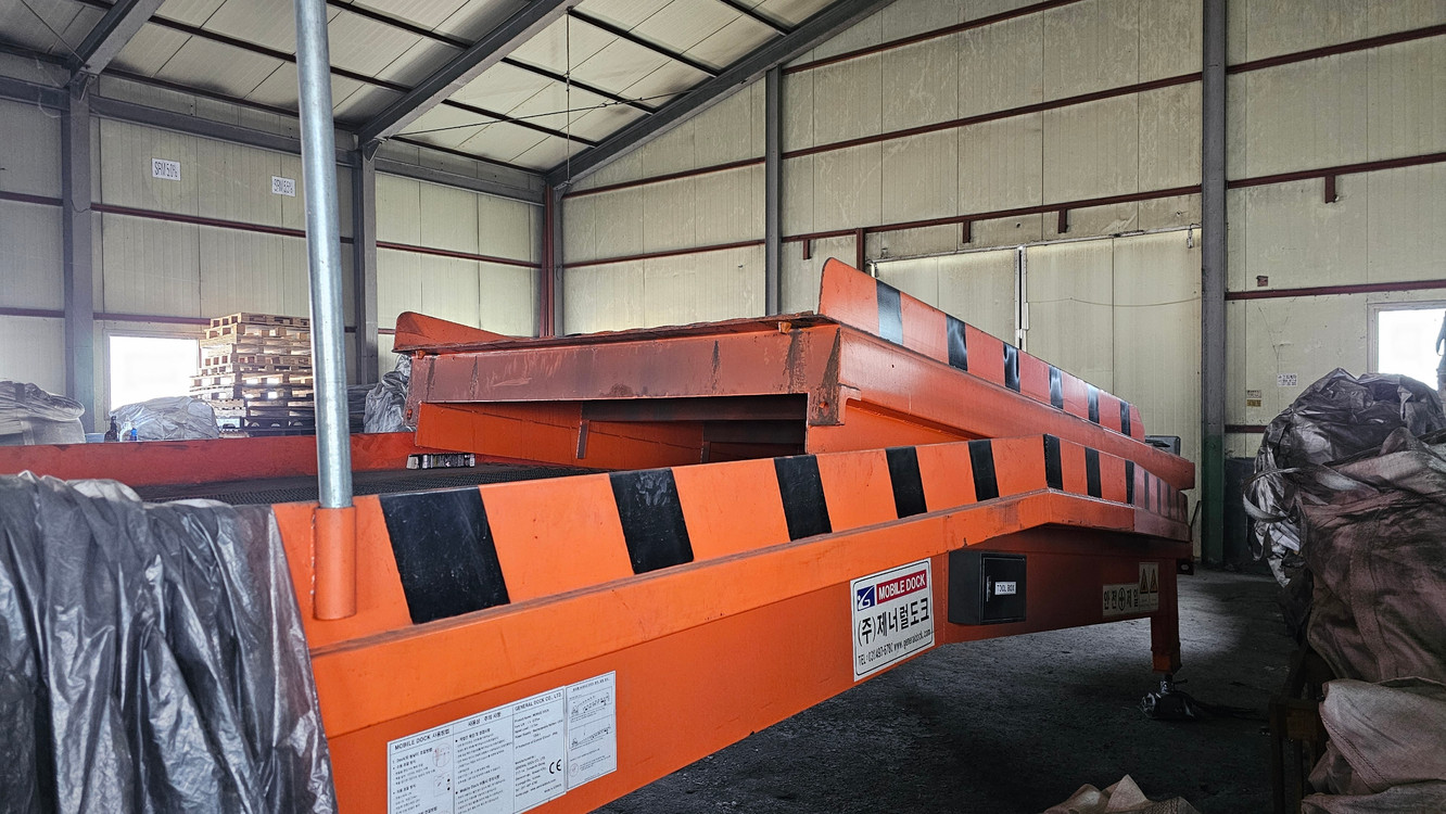 국내제작 제너럴 도크 판매합니다. 중고 도크 판매 컨테이너 하역 필수장비--7