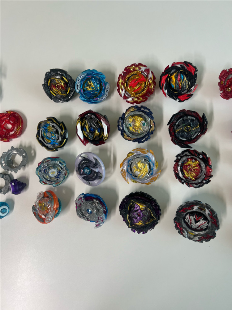 베이블레이드 팽이 +런처 일괄판매--2