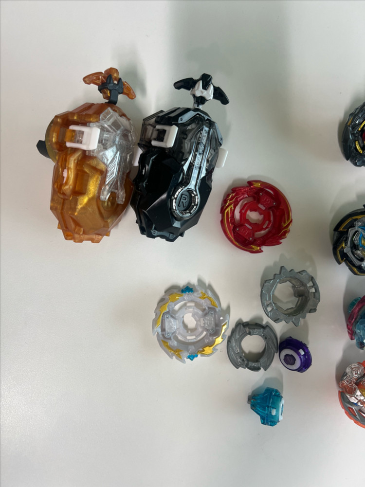 베이블레이드 팽이 +런처 일괄판매--3