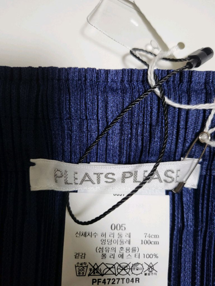 이세이미야케 플리츠플리즈 스커트 시커 바텀1 스커트 네이비 5사이즈--6