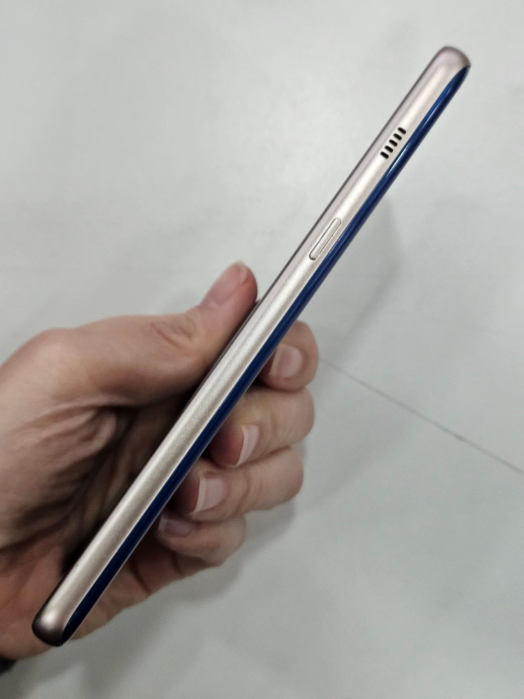 갤럭시A8 가성비--2