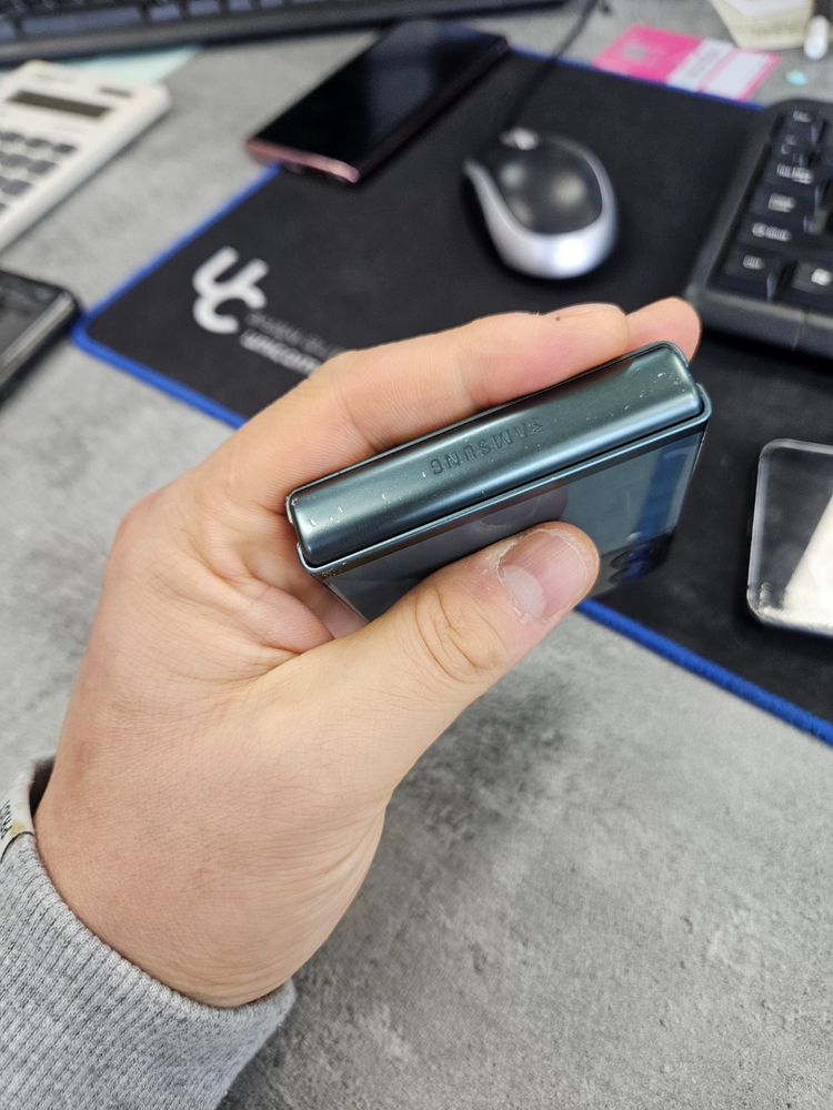 S급 실사진 삼성 갤럭시Z플립3 공기계 정품 중고폰--5