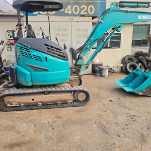 코벨코 SK35 중고굴삭기 매매 2021년 저가동 상태 좋습니다