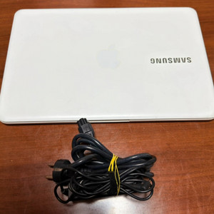 삼성전자 노트북 NT550EAA (7세대 I3/256기가)팝니다