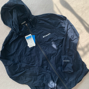 콜롬비아 남성 네이비 컬러 바람막이 / 새제품 L사이즈 100