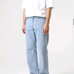 (새상품) 람블라 세미 와이드 팬츠 L