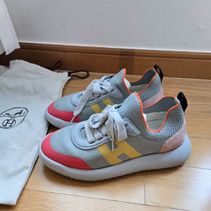 에르메스 크루 니트 스니커즈 36.5