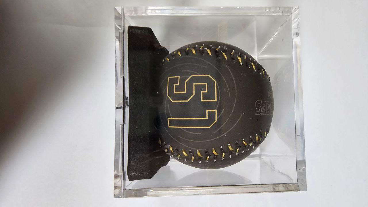 이정후 MVP 기념구 판매합니다.--2