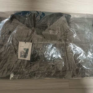 새상품 앤듀 체크 점퍼(100)