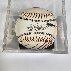 이정후 플레이어 기념구 입니다!