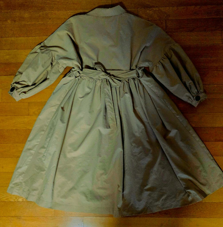 봄 트렌치 원피스 코트 / 카키 퍼프소매 벨트코트 이미지