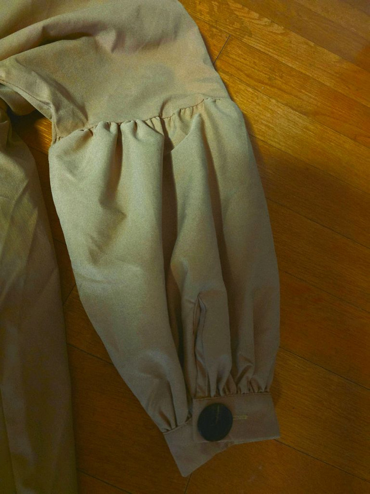 봄 트렌치 원피스 코트 / 카키 퍼프소매 벨트코트 이미지