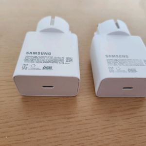 삼성65W 충전기 TA865 R01(접지형) 팝니다 갤럭시북 S26