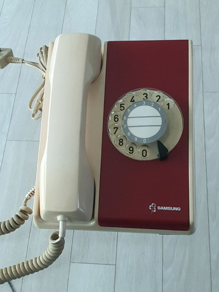 1985년산 삼성 빈티지 전화기 이미지