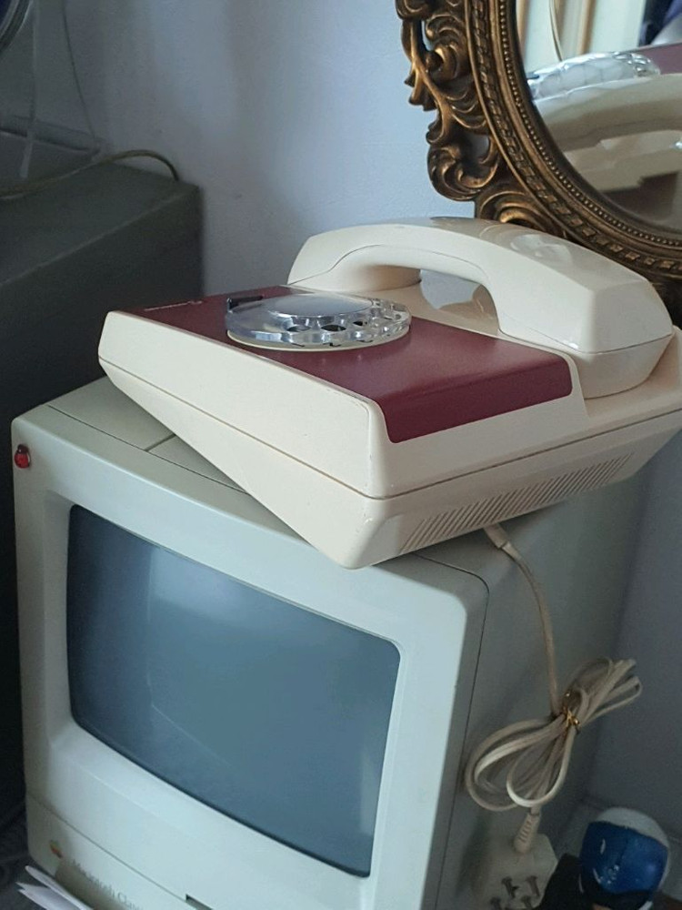 1985년산 삼성 빈티지 전화기 이미지