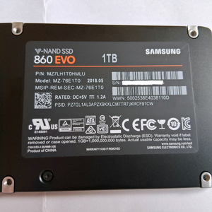 삼성 SSD 860EVO 1TB.(윈도우11 설치됨)
