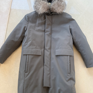 알레그리 실키 폭스퍼 구스다운 롱패딩 그레이 50