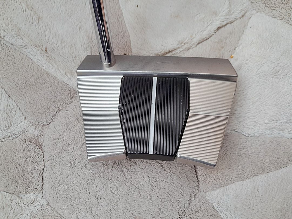 스카티카메론 팬텀9 34인치 퍼터 이미지