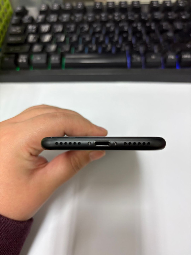 .아이폰7 32GB 매트블랙 중고폰 카메라무음 배터리100% 인스타 레트로감성 사진폰 카메라폰 202002 이미지