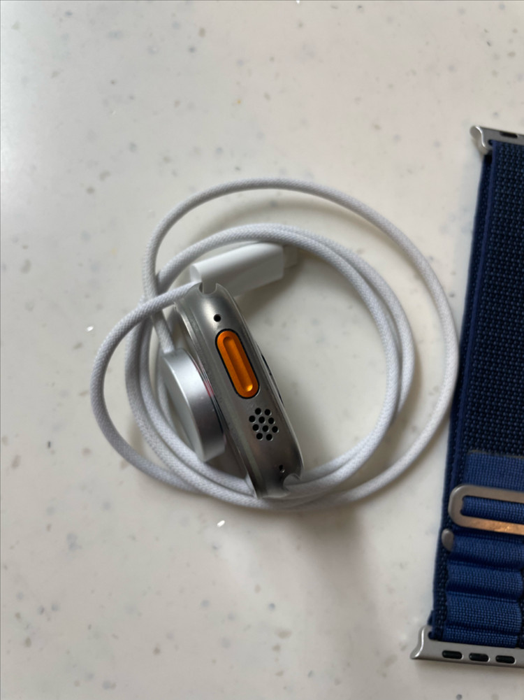 애플워치 울트라2 내추럴 SS급 배터리 95프로--5