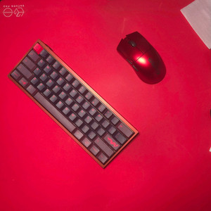 베놈60he 키보드 팝니다 (우팅 상위)