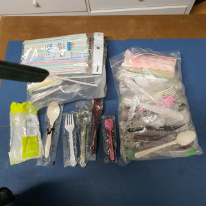 일회용 수저, 포크, 빨대 세트