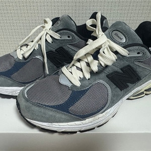 자운드 X 뉴발란스 2002R 스톰블루