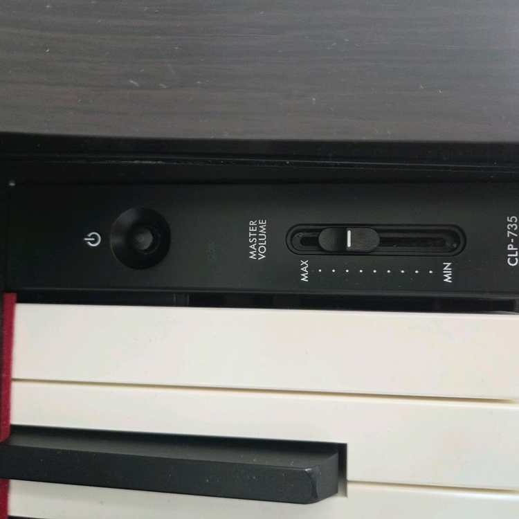 야마하 디지털 피아노 clp735 이미지