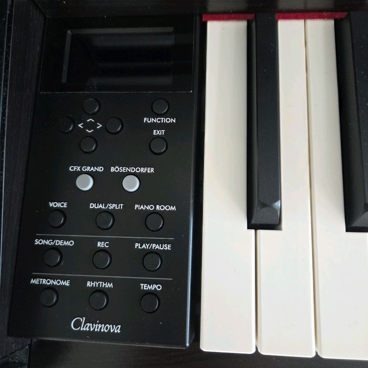 야마하 디지털 피아노 clp735 이미지