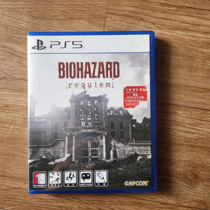 바이오하자드 레퀴엠 PS5 판매합니다(특전 코드미사용)