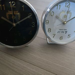 이재명 대통령 탁상시계 세트 이미지
