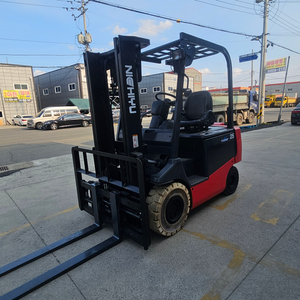 특가판매 최신 니찌유 좌식 2.5톤 전동지게차 3M 자동발 850만