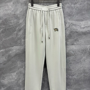 버버리 봄여름 신상 BBR 자수 캐주얼 남성바지 (2컬러)