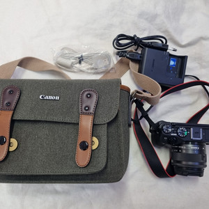 캐논 eos m3 15-45 kit 블랙 판매합니다