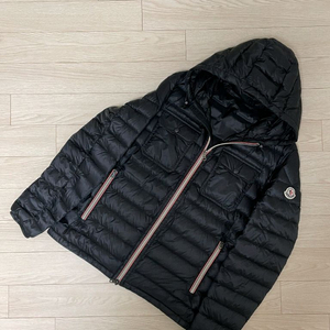 [ 4 / 정품 ] 몽클레어 douret 듀렛 포켓 후드 경량 패딩 이미지