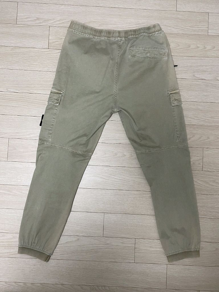 [ 30 ] 22fw 스톤아일랜드 와펜패치 카고팬츠 밴딩 베이지--1