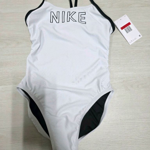 나이키 화이트로고 컷아웃28