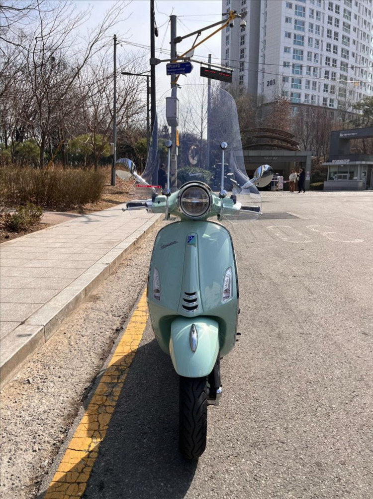 [판매] 베스파 프리마베라 125 민트 (릴랙스 그린) 23년식 이미지