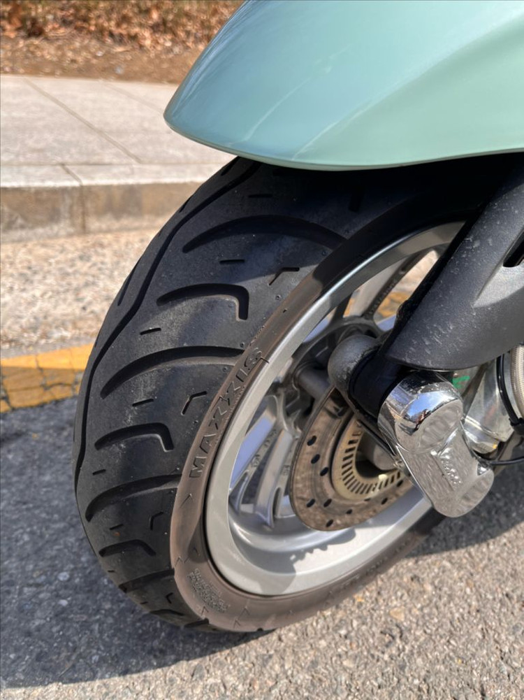 [판매] 베스파 프리마베라 125 민트 (릴랙스 그린) 23년식 이미지