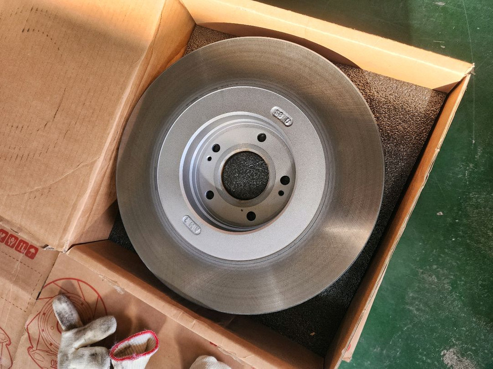 KA4 카니발 프론트 브레이크--1