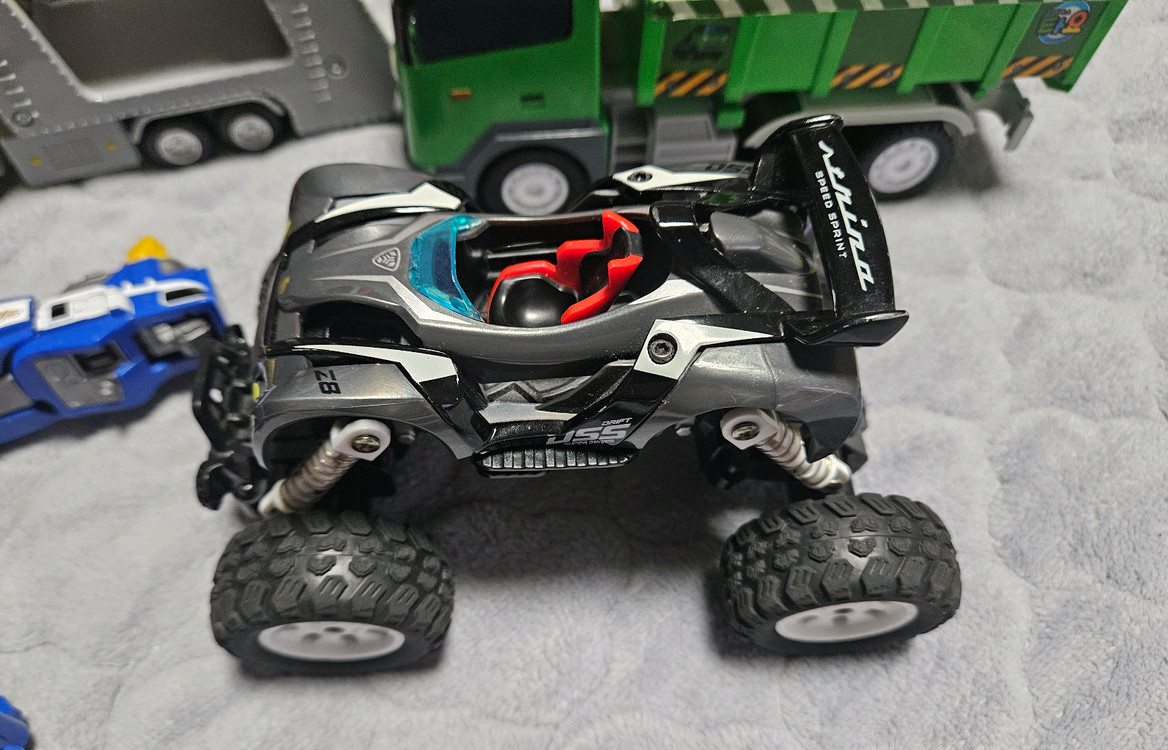 유아 변신로봇 장난감--1