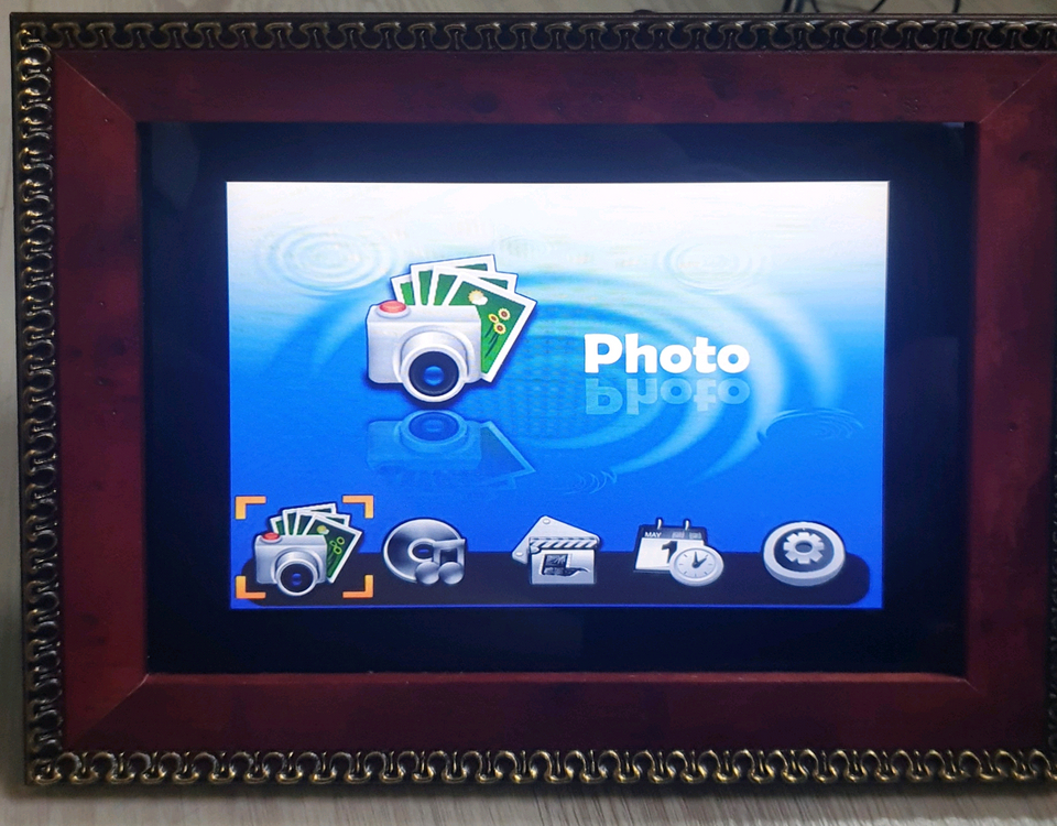 LG디스플레이 8.4인치 디지털액자--4