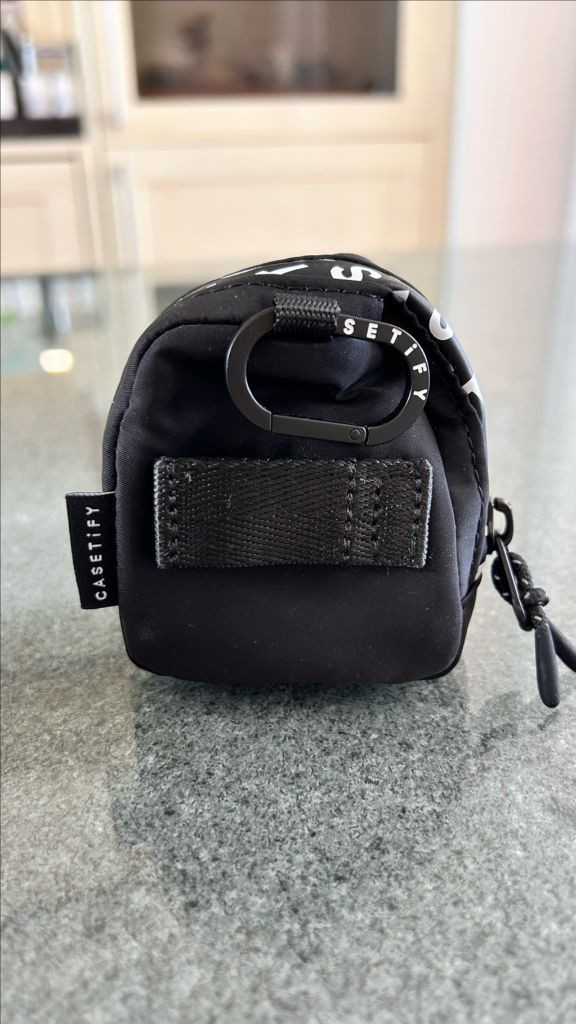 케이스티파이 에어팟 파우치 블랙(AirPods Pouch - Black)--1