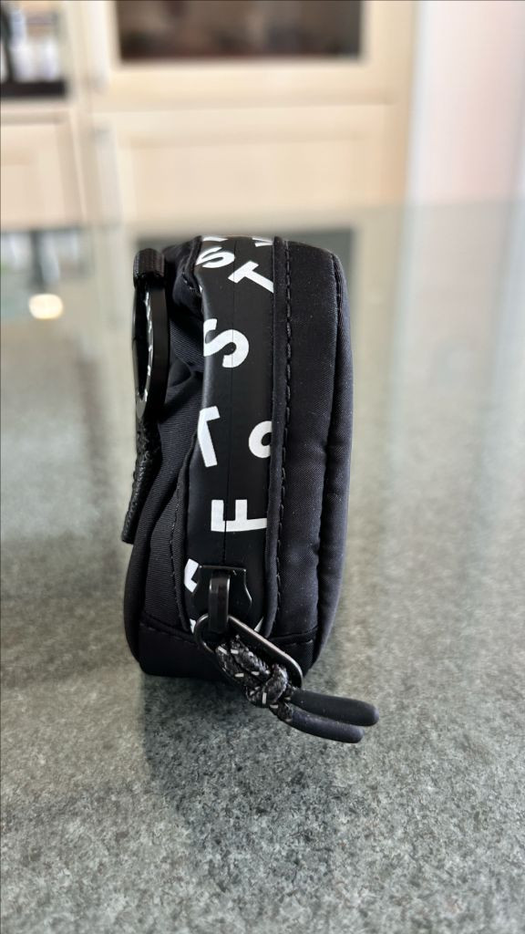 케이스티파이 에어팟 파우치 블랙(AirPods Pouch - Black)--2