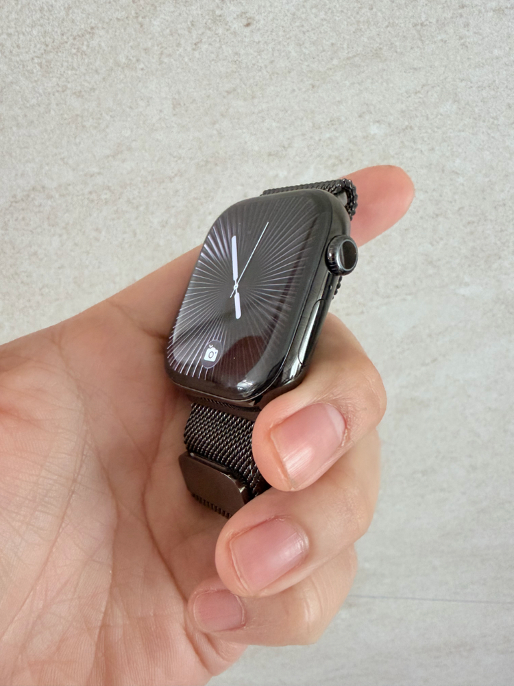 애플워치 10 티타늄 슬레이트 46m 셀룰러 애케플o 팝니다 급처분--1