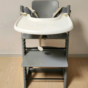 # 스토케 트립트랩 의자 베이비세트 식판 트레이 하네스 포함 풀세트 하이체어