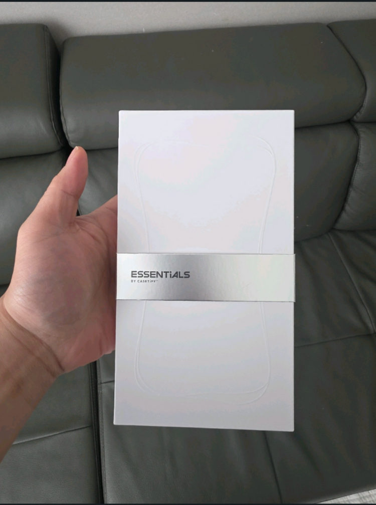 케이스티파이 17프로맥스 지드래곤 알로이케이스 (미개봉)--1