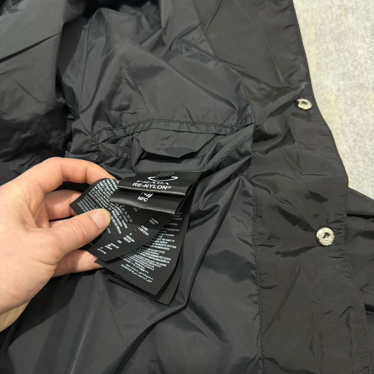 프라다 리나일론 자켓 (새상품)--7