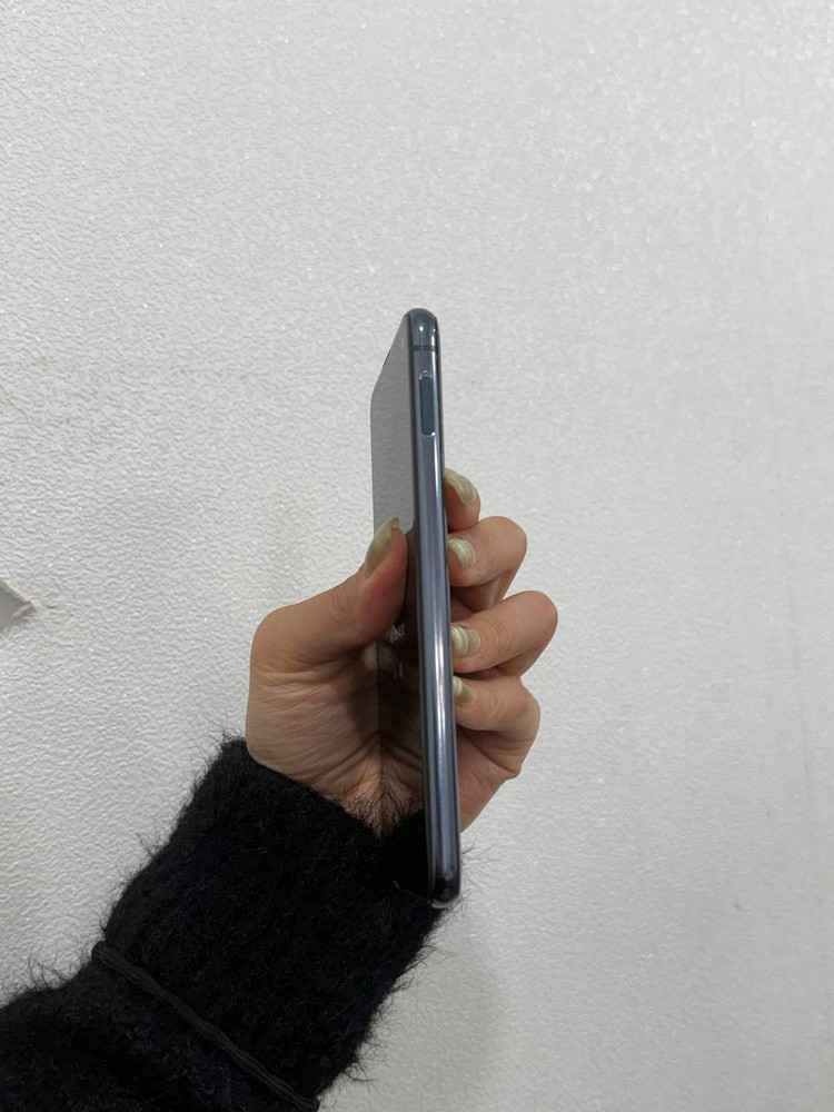 갤럭시S10e 블랙 128GB Y1593 이미지