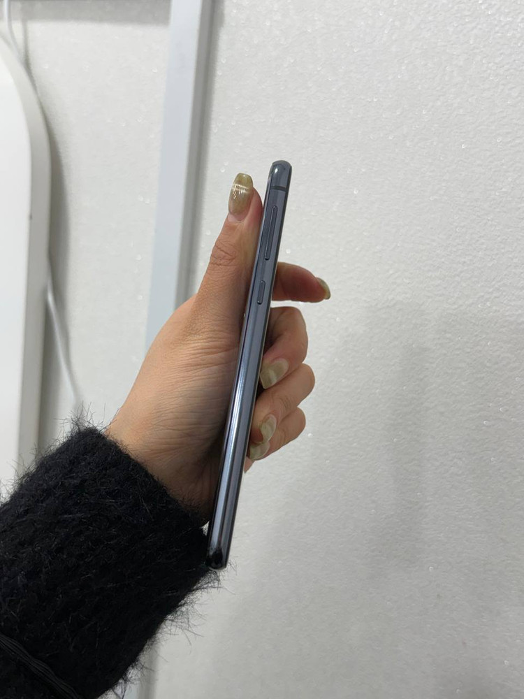 갤럭시S10e 블랙 128GB Y1593 이미지